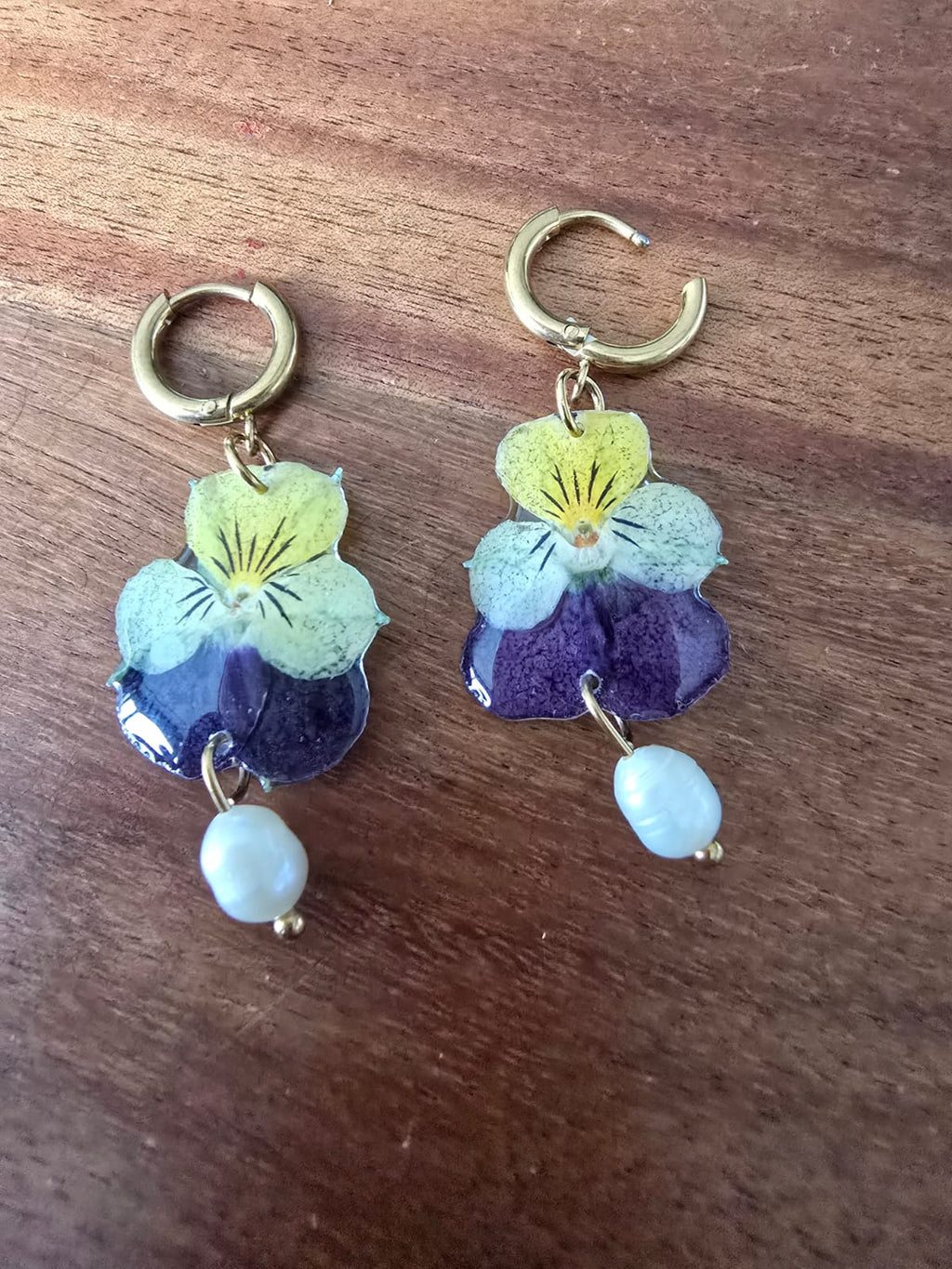 Brinco Amor Perfeito - Violeta, Branco e Amarelo