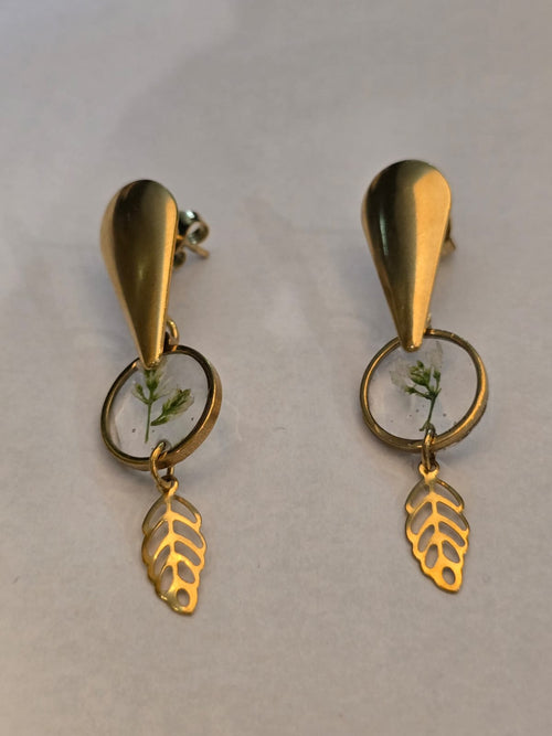 Brinco Flor de Mosquitinho Natural